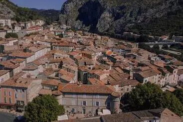 Hotel L Hôtel Du Garage Des Cevennes