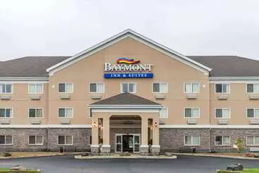 Отель Baymont By Wyndham Indianapolis Northeast