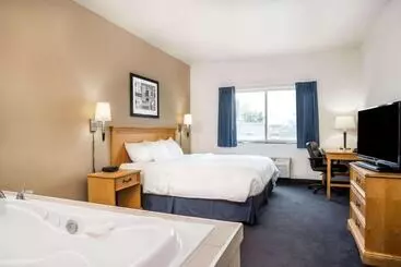 ホテル Baymont By Wyndham Indianapolis Northeast