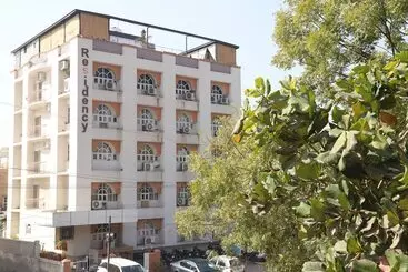 בית מלון כפרי Residency Palace