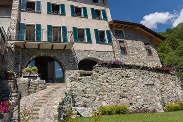 Bed and Breakfast Cà Piodèe