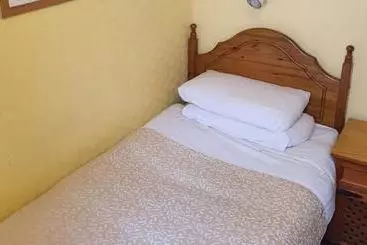 Hotel Station View Tavern