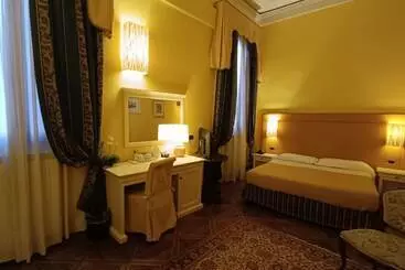 هتل Ca  Bragadin E Carabba