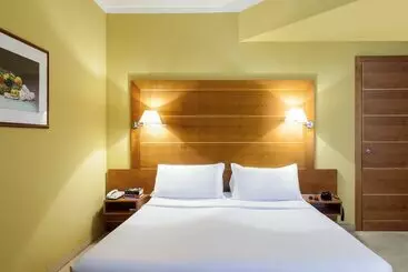 هتل Ibis Styles Bari Giovinazzo