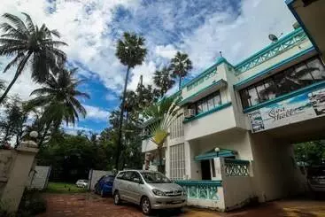 Hotelli Seashell Beach Resort