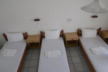 Hotel Skoufezis Studios