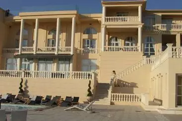 Mabely Grand Hotel
