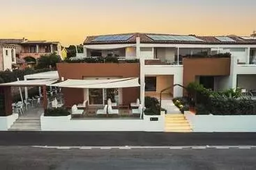 ペンション Montepetrosu Charming House