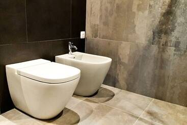 客栈  Joivy Spadari