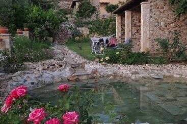 Hotel Edem Studios & Apartments