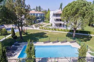 בית מלון כפרי Domaine De La Petite Isle   Luberon