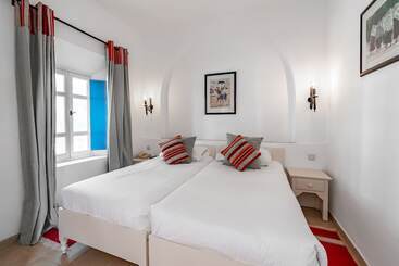 בית מלון כפרי Royal Karthago Resort & Thalasso   Family Only