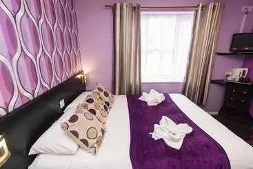 Отель Scarborough Travel And Holiday Lodge