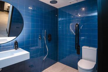 旅馆 Latroupe La Granja