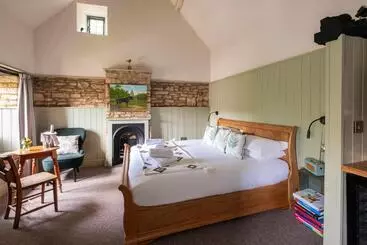 Bed and Breakfast The Bell At Sapperton