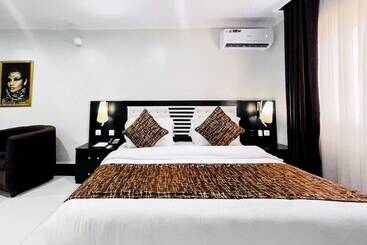 호텔 Pasadena Suites