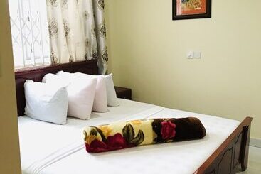 Menyinda Hotel And Restaurant