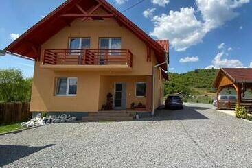 تختخواب و صبحانه Casa Alberto