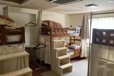 Majatalo J Hoppers Beppu Guesthouse ジェイホッパーズ別府ゲストハウス