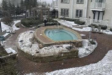 هتل آپارتمان Seneca Unit 100