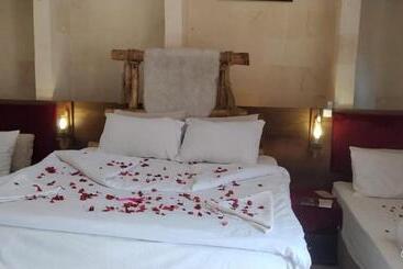 هتل şarkçırağan Konak Boutique