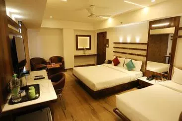 Hotel Alba Premier, Indore
