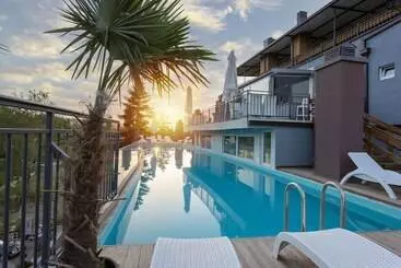 هتل Kumanovo Spa