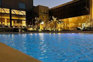 Novotel Santa Cruz De La Sierra