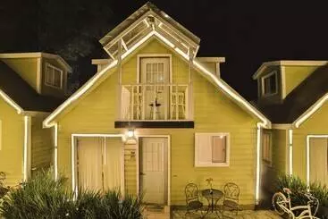 ペンション Cabañas Salamandras Avándaro