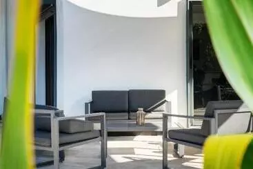 Pensió Escapade Bellepierre