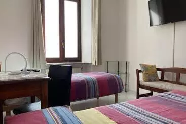Pensiune Camere Villa Lunardini
