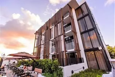 Upsun Hotel & Social Club