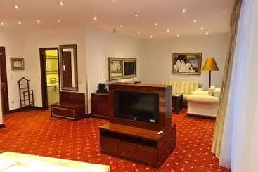 ホテル Unique Dortmund Hauptbahnhof