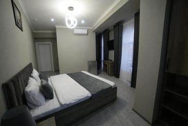 فندق Samarqand Darvoza