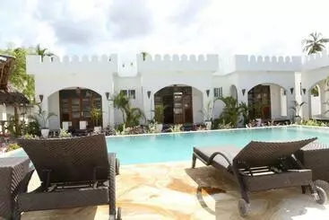 هتل The Golden Blue Luxury