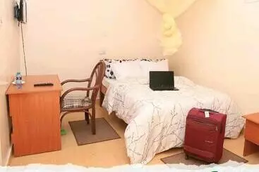 The 4 Js Bed And Breakfast Emali