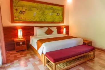 Bed and Breakfast Prayatna Villas