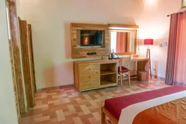 Bed and Breakfast Prayatna Villas