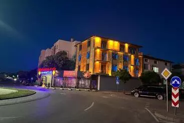 Complex Monaco Hotel & Casino