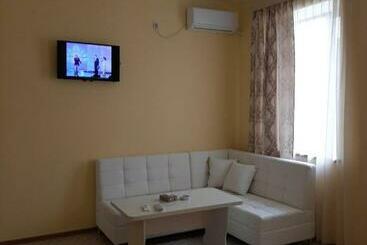 Отель Noyemburg