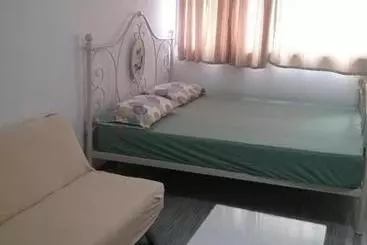 Pensió Thailand Taxiapartment Hostel