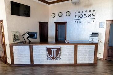 Отель Lubych