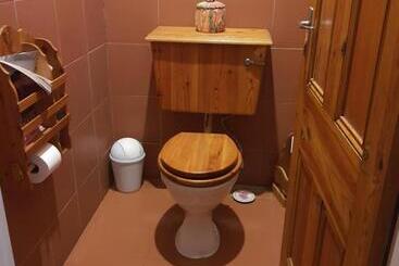 פנסיון Lord Fraser Guest House