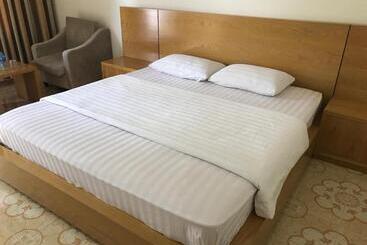 호텔 Nhà Khách T284