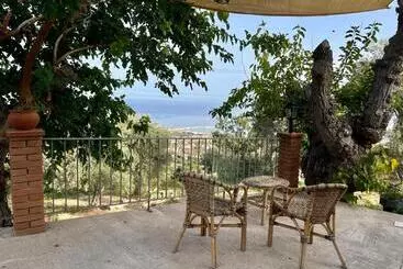 هتل Agriturismo Serre