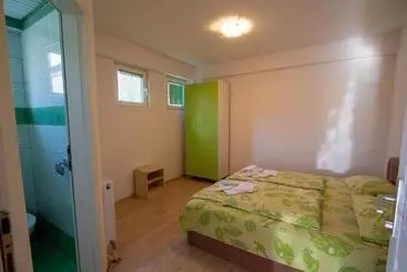 پانسیون Villa In Apartments