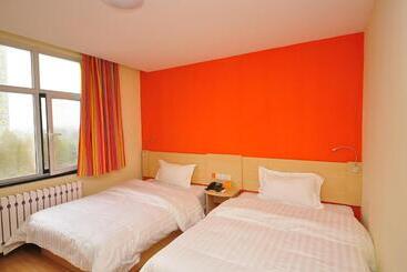 호텔 7days Inn Dezhou Qihe Coach Terminal