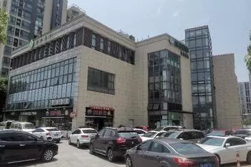 Hotel Hi Inn