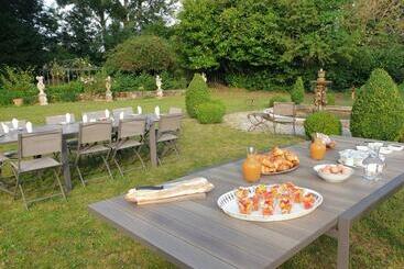 Пансион La Villa Des Arts