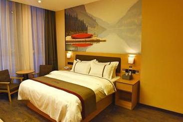 Thank Inn Chain Hotel Huaihua Tongdao Bus Station